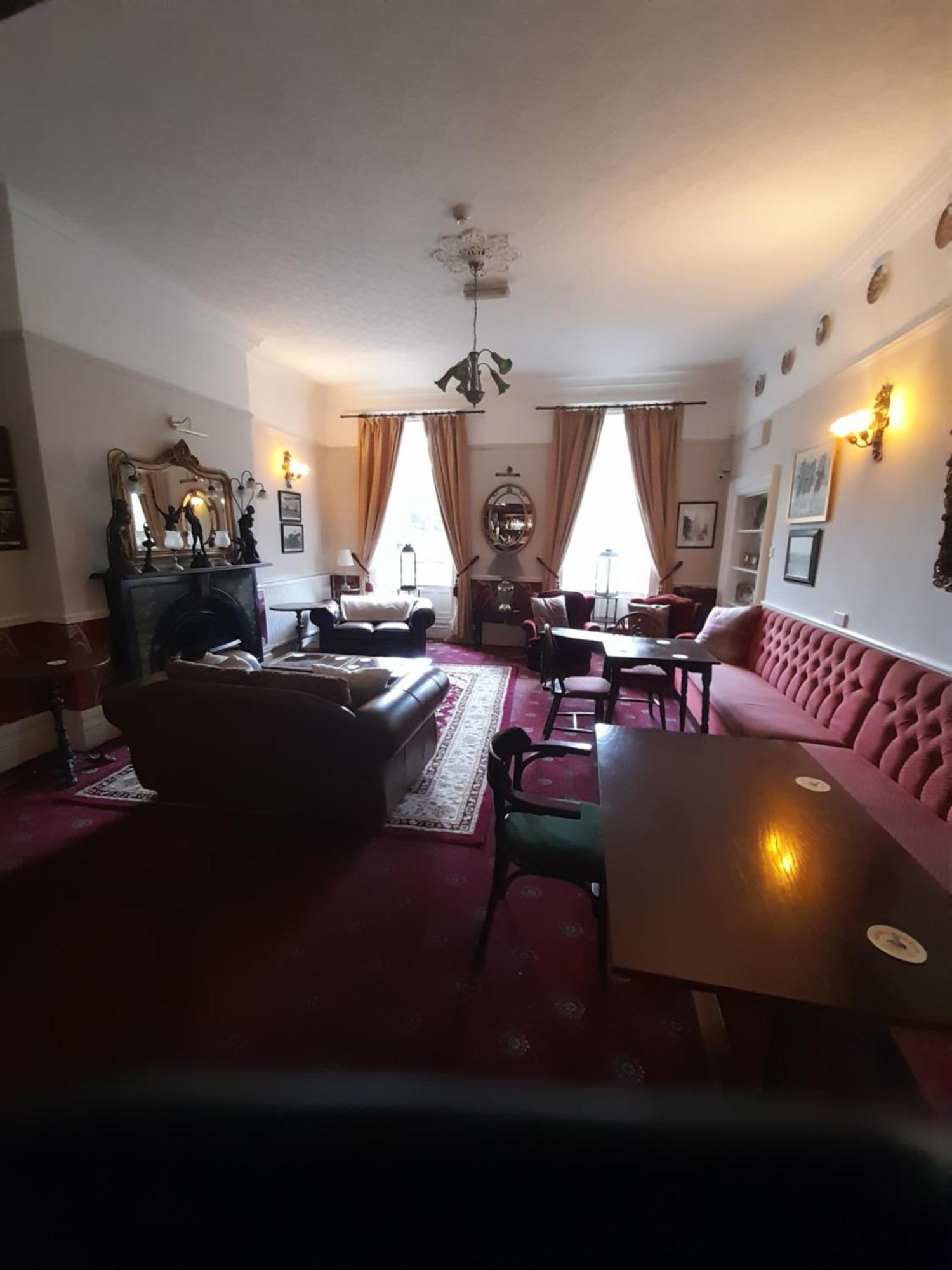 The Bank House Hotel Аттоксетер Экстерьер фото