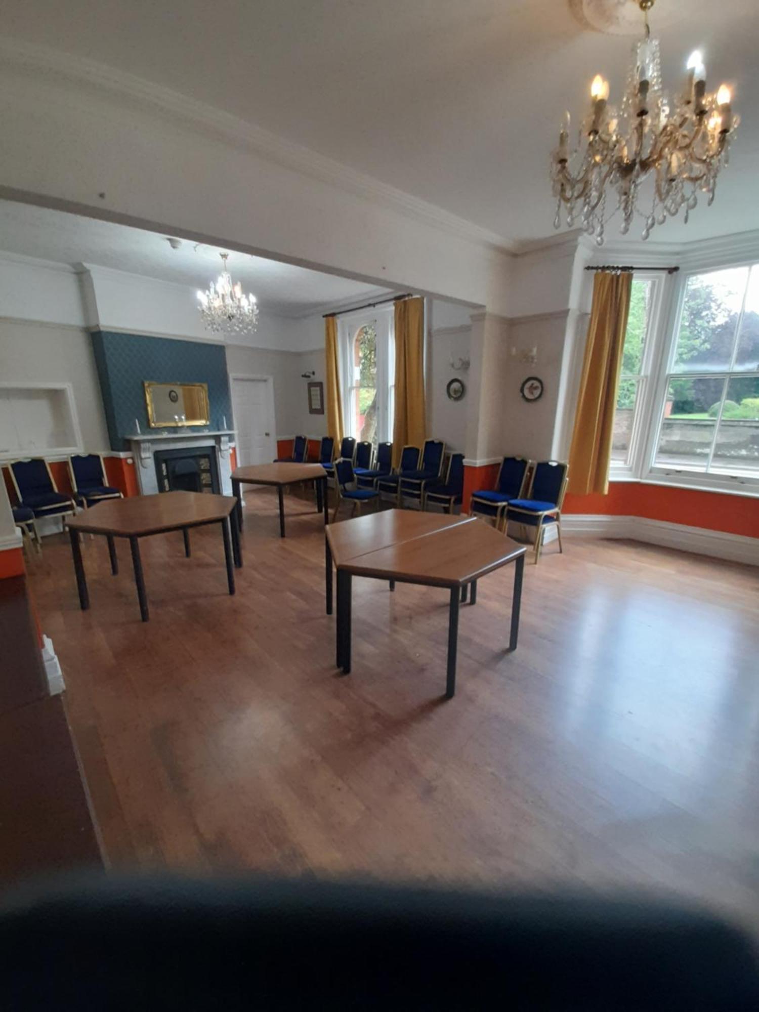 The Bank House Hotel Аттоксетер Экстерьер фото