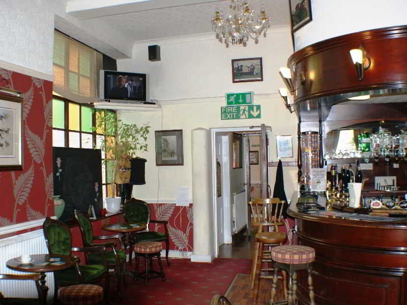 The Bank House Hotel Аттоксетер Экстерьер фото